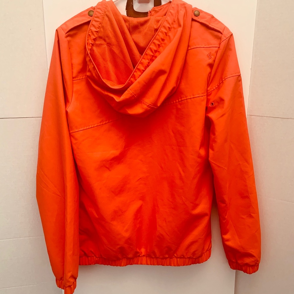 Volvo’s jacket - Picture 5 of 5